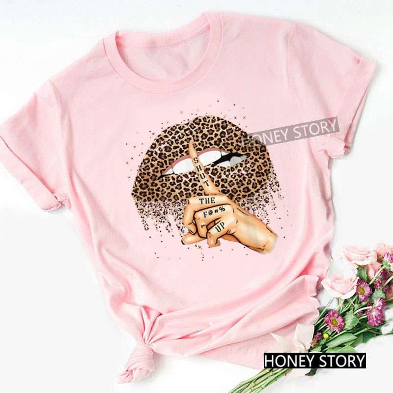 ストリートファッション 豹柄アクセントTシャツ