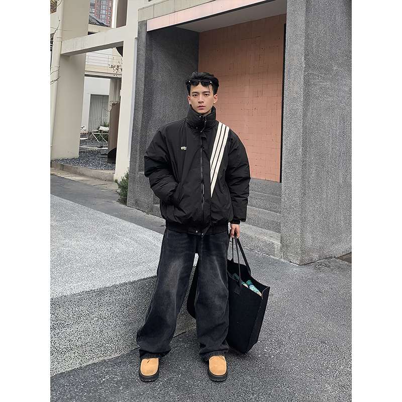 ストリートファッション ゆったりワイドデニムパンツ