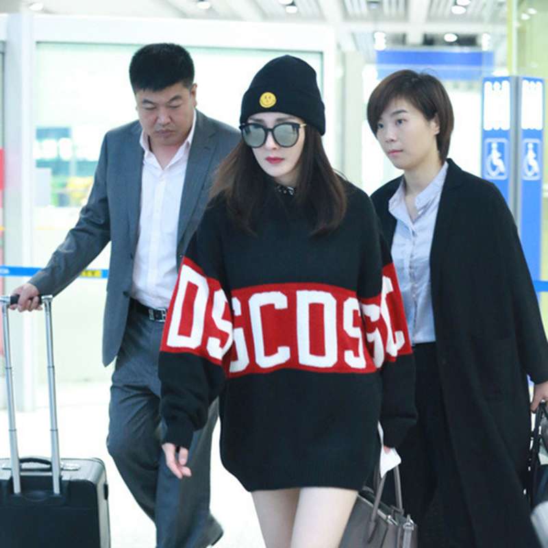 ストリートファッション オーバーサイズロゴニットワンピース