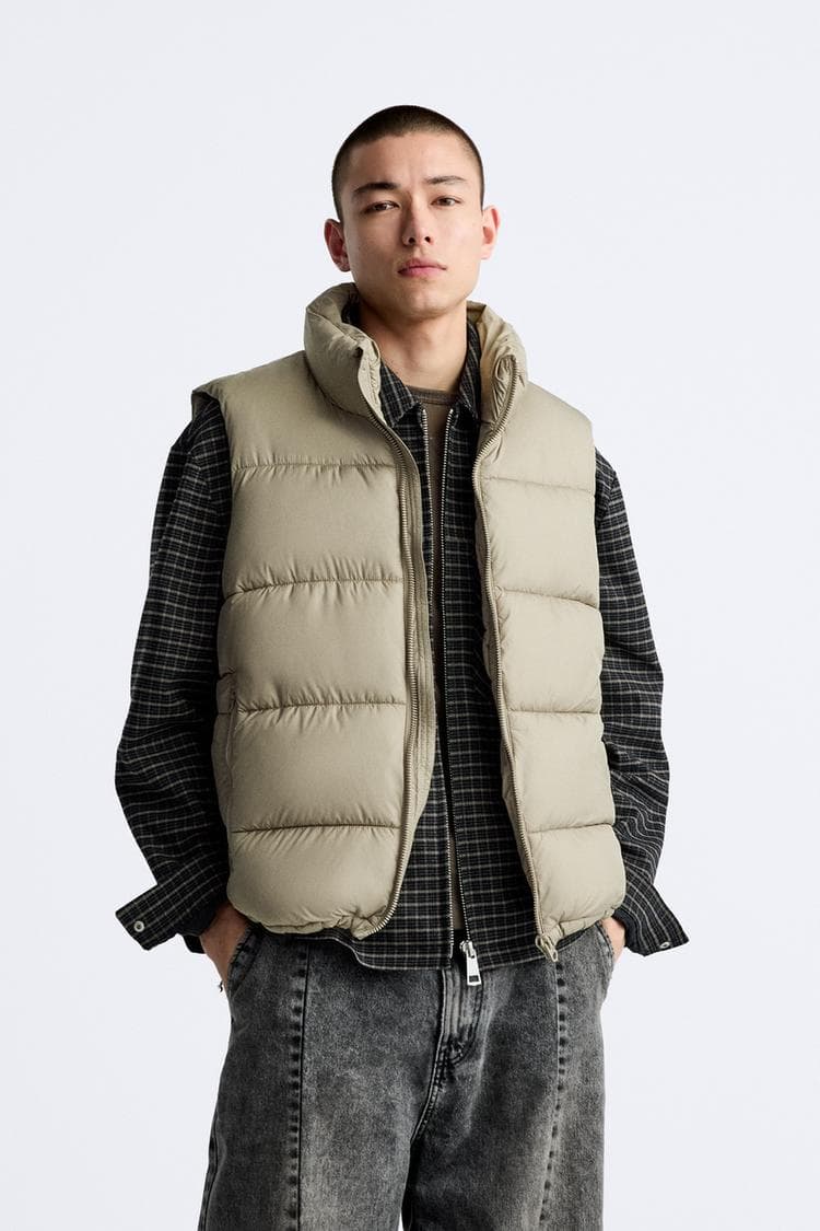 ストリートファッション ストリートファッション ぷっくり中綿入りシンプルベスト