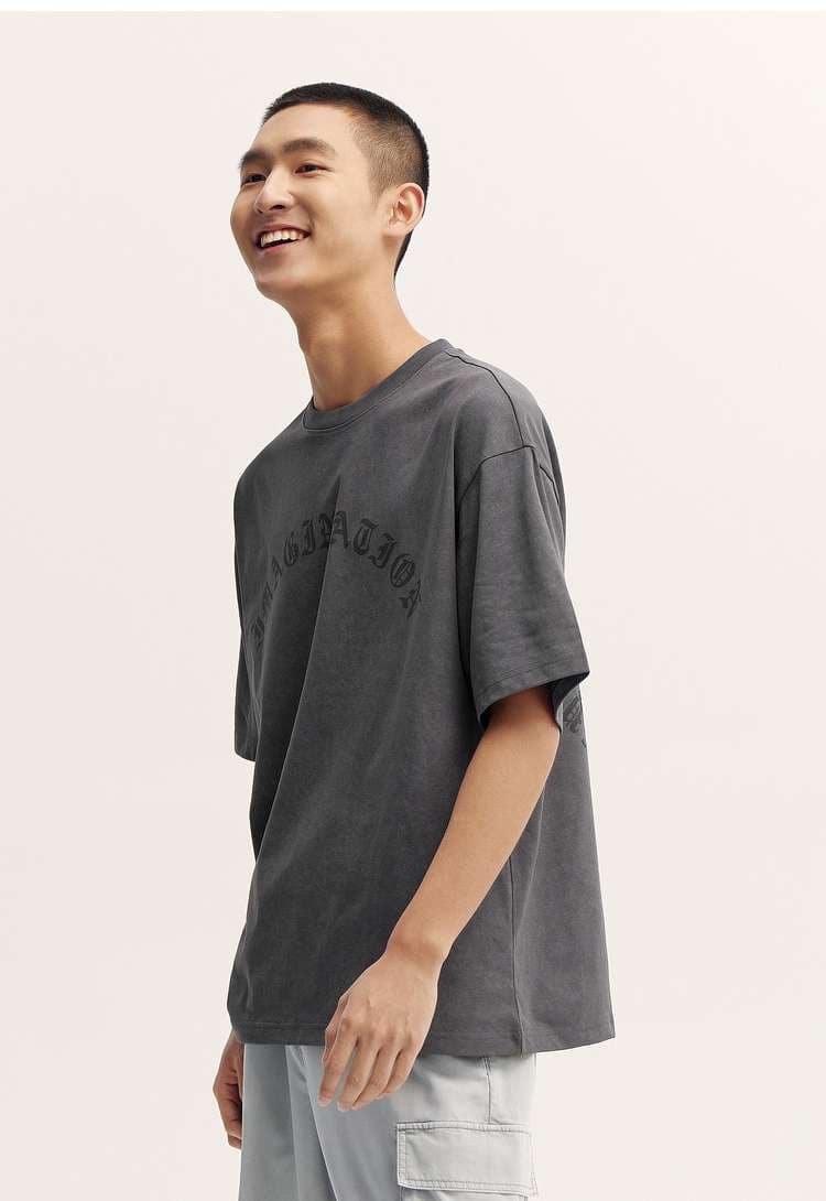 ストリートファッション ゴシック文字ロゴオーバーサイズTシャツ