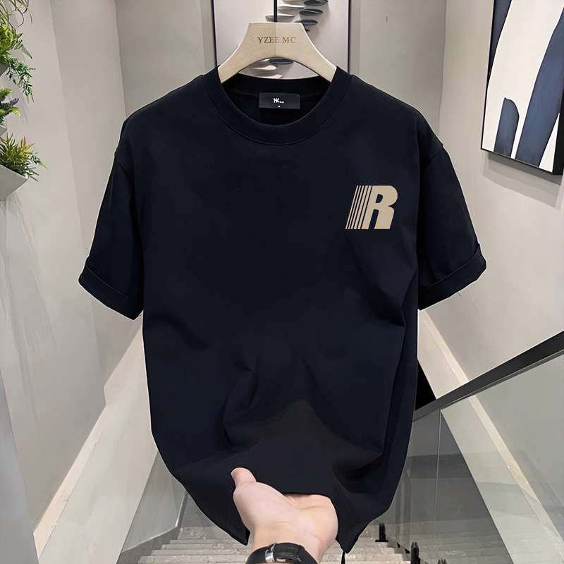 ストリートファッション シンプルロゴ入りメンバーズTシャツ