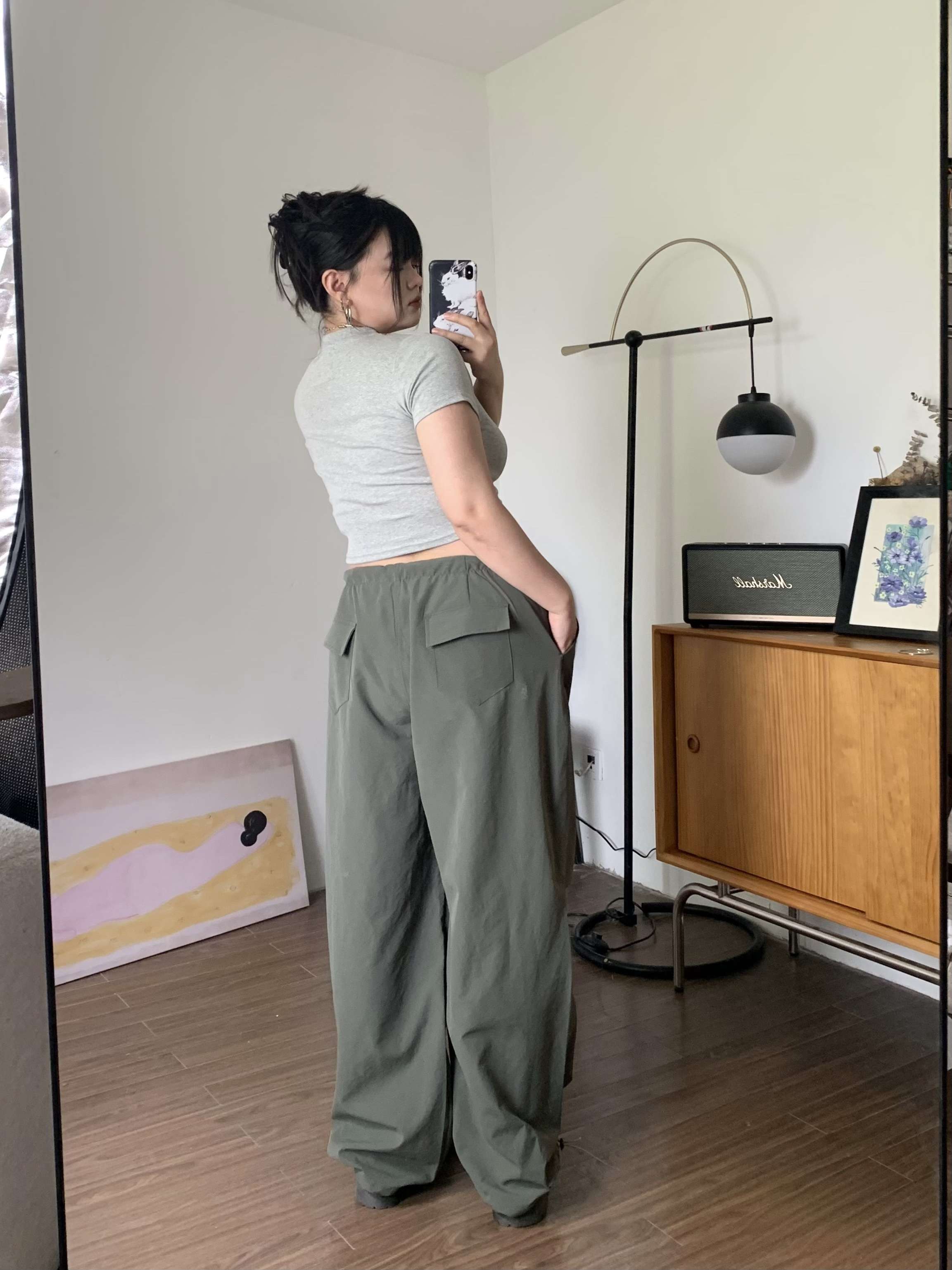 ストリートファッション ゆったりワイドカーゴパンツ