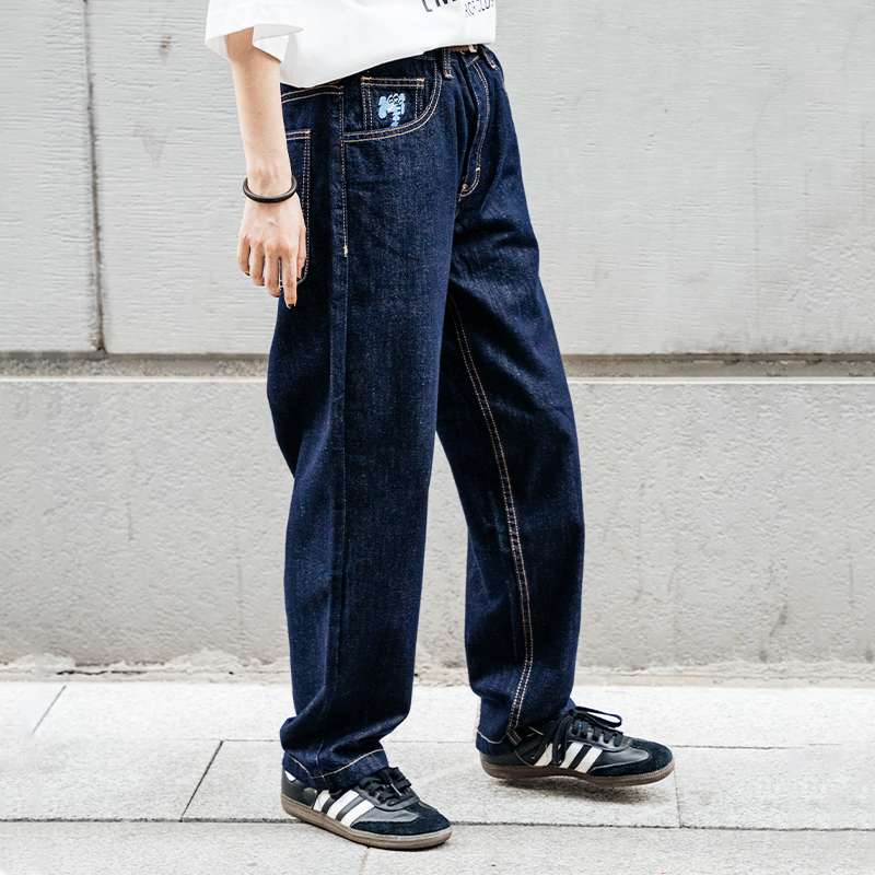 ストリートファッション ワイドシルエット ゆったりデニムパンツ