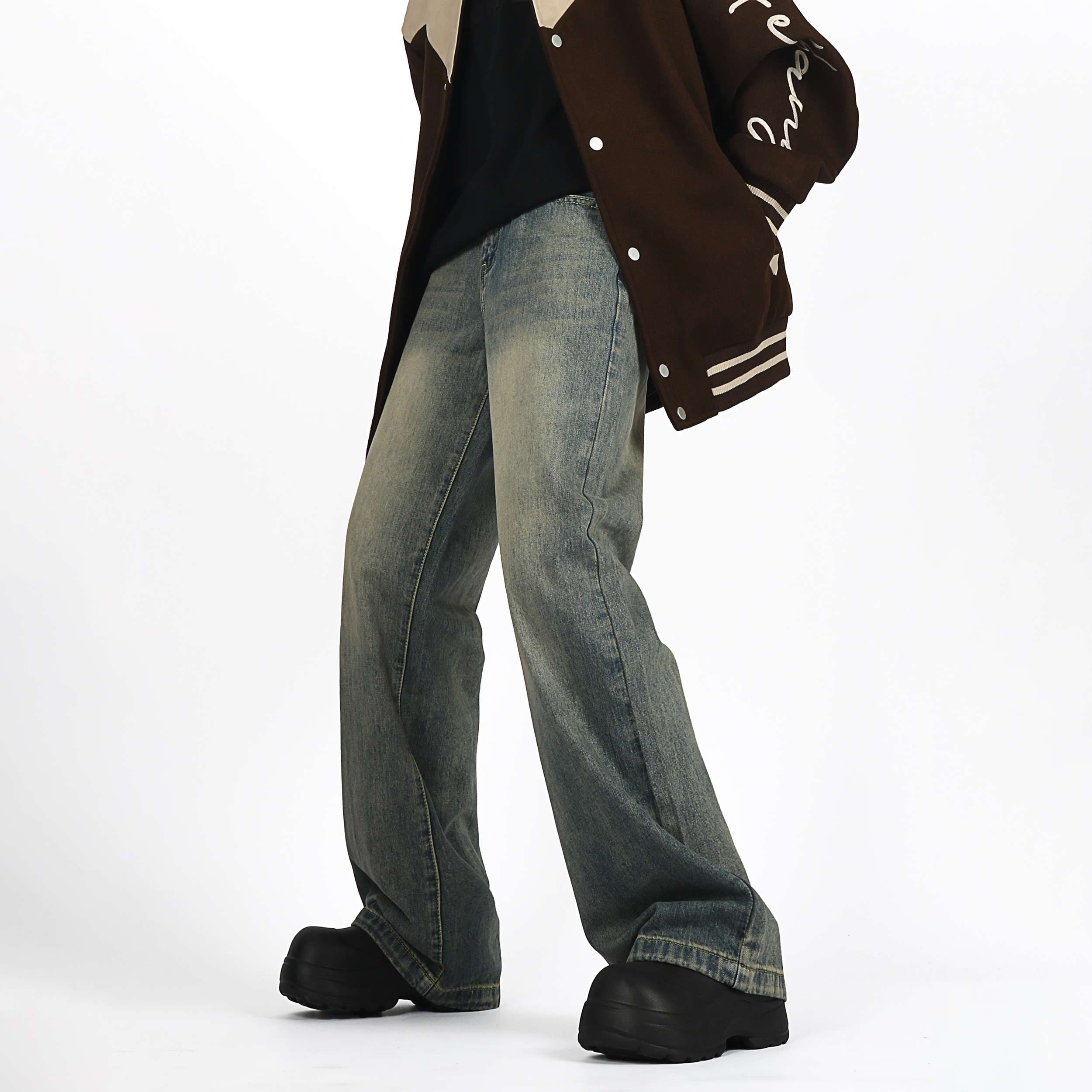 ストリートファッション ワイドシルエット ルーズフィットデニム