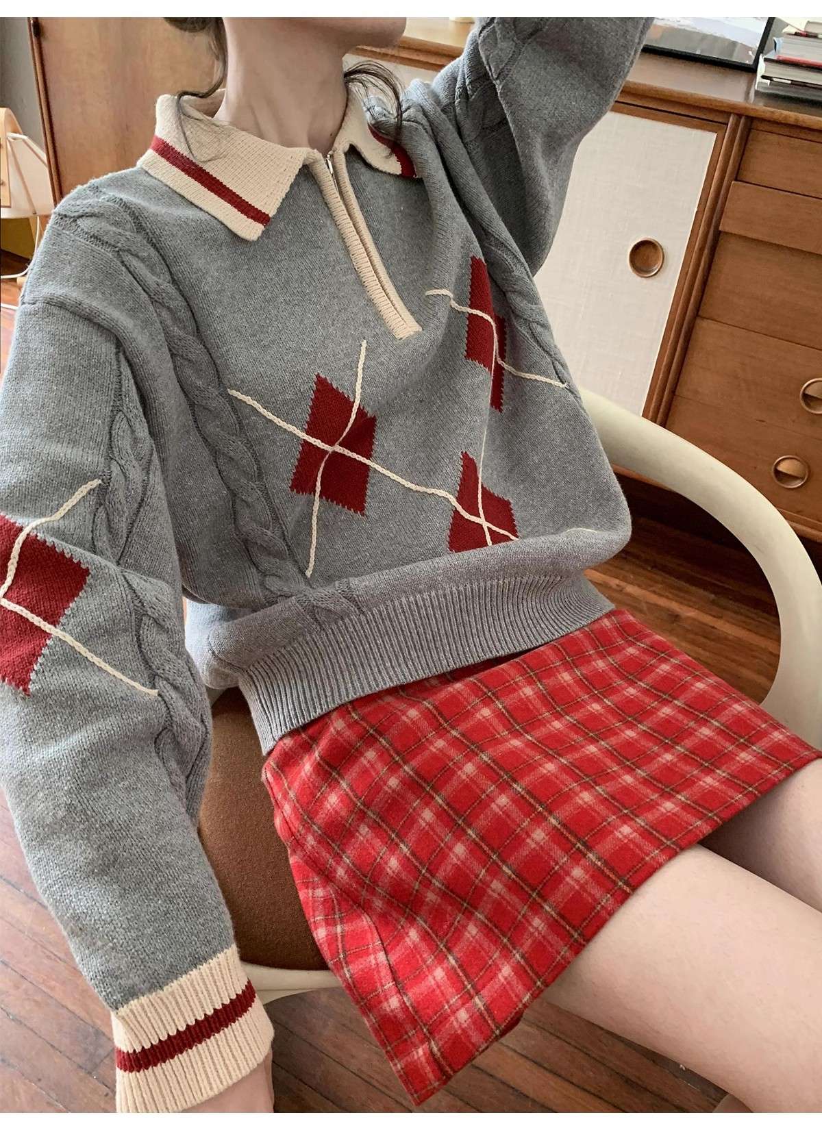 ストリートファッション ふわふわモヘアニットセーター