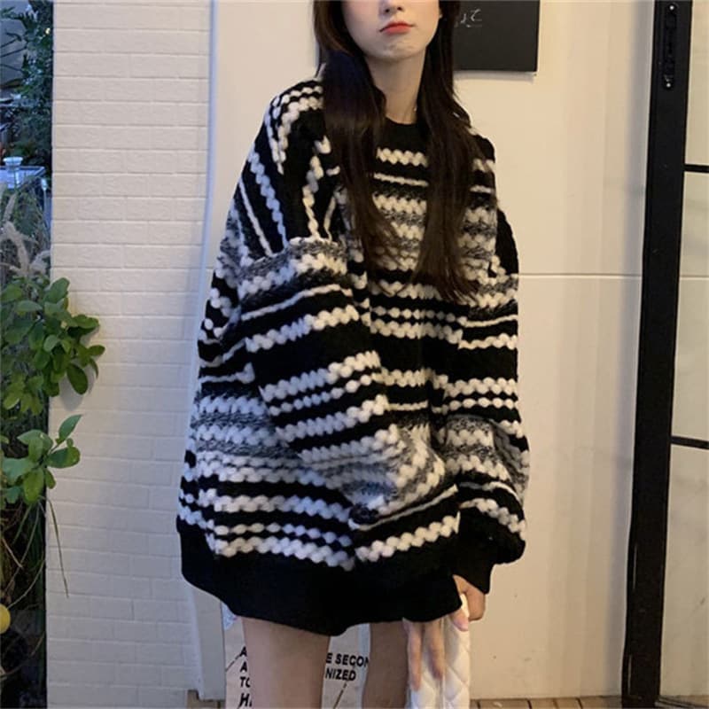 ストリートファッションニット 立体凹凸ボーダー柄オーバーサイズクルーネックニット