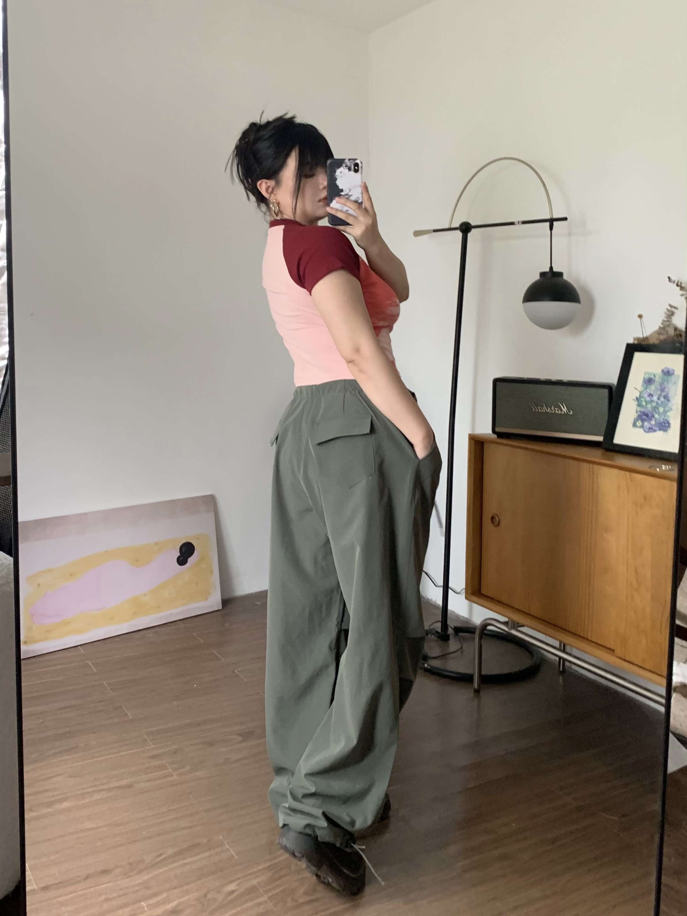 ストリートファッション ゆったりワイドカーゴパンツ