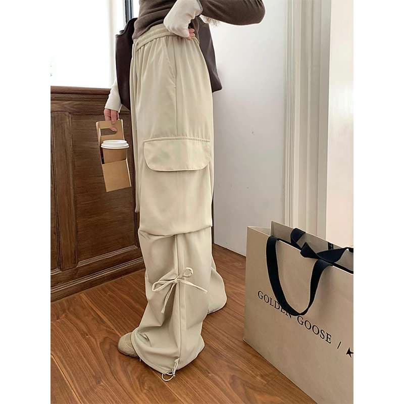 ストリートファッション ゆったりカーゴワイドパンツ