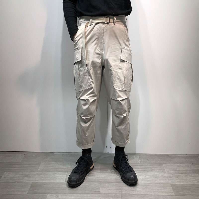 ストリートファッション ミリタリーテイスト ワイドカーゴパンツ