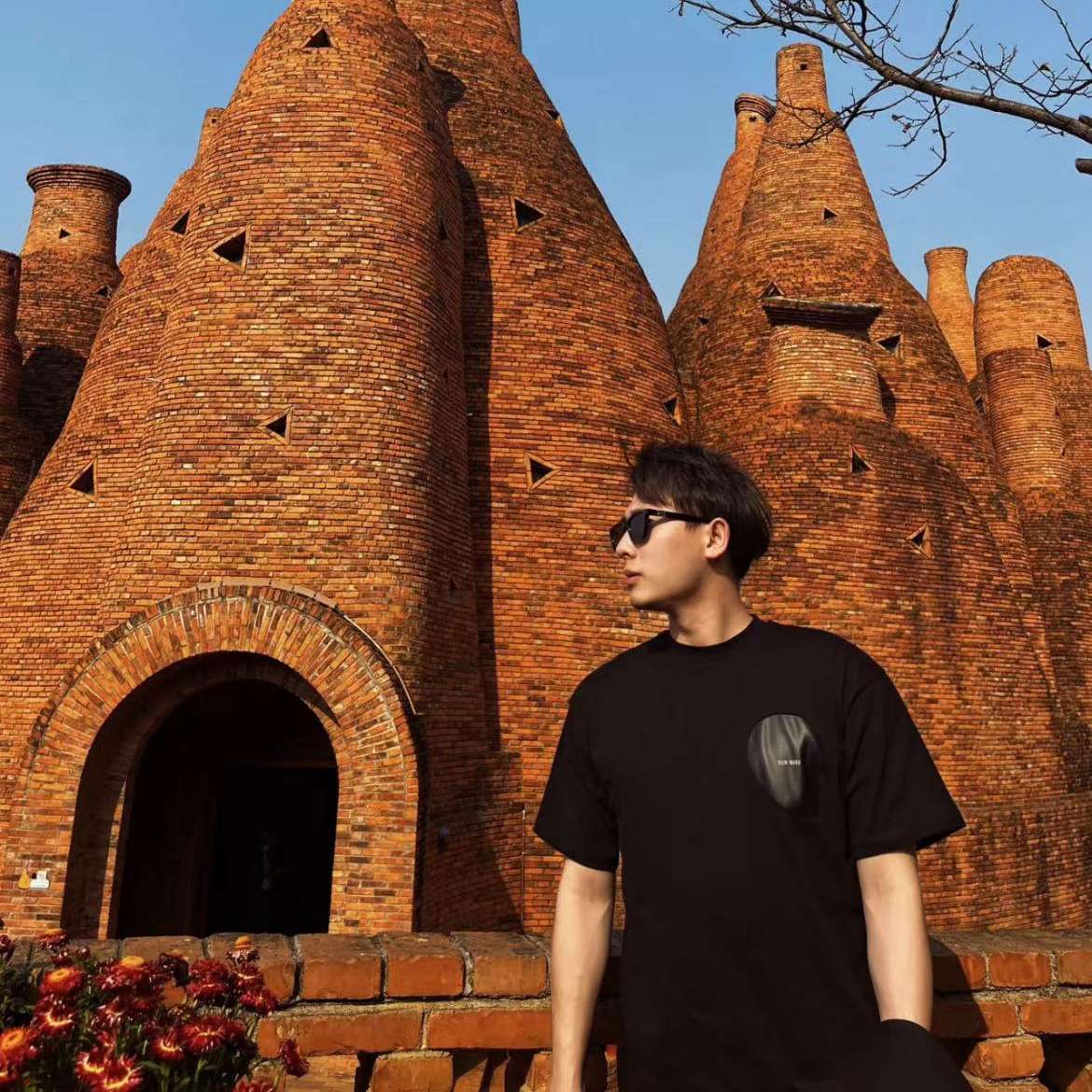 ストリートファッション オーバーサイズ スクエアカット Tシャツ