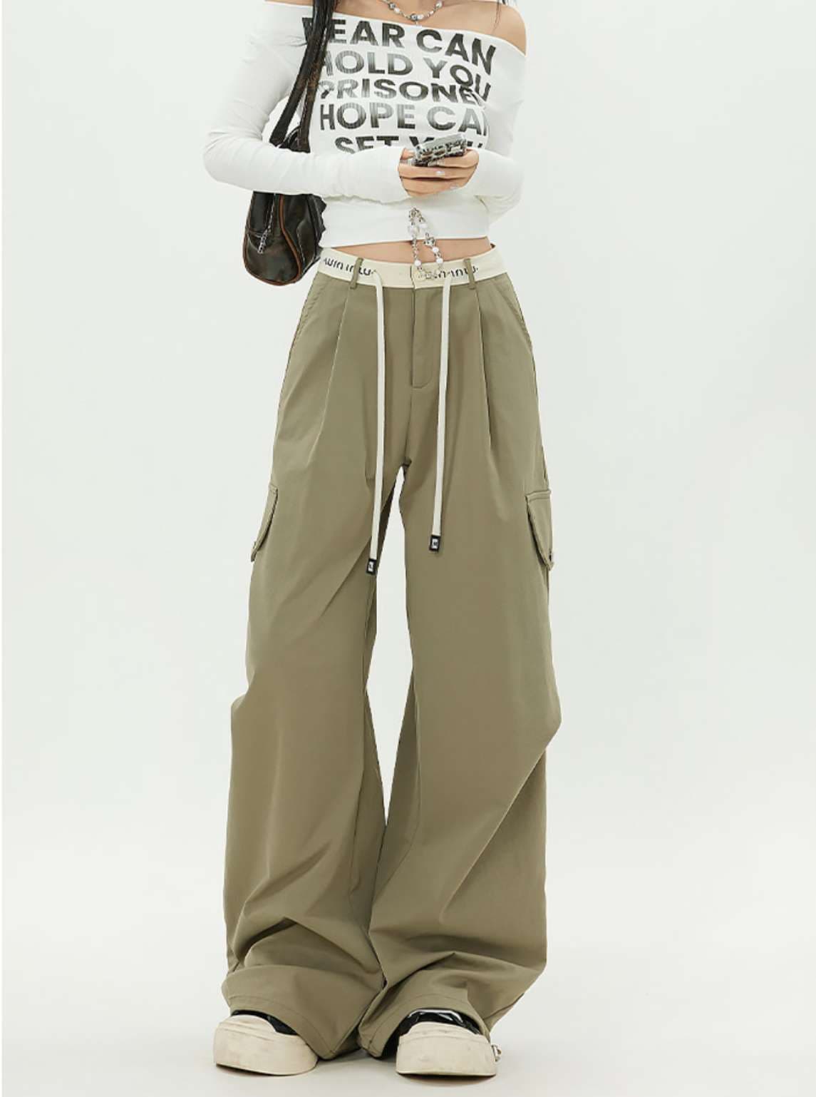 ストリートファッション ゆったりワイドシルエットカーゴパンツ