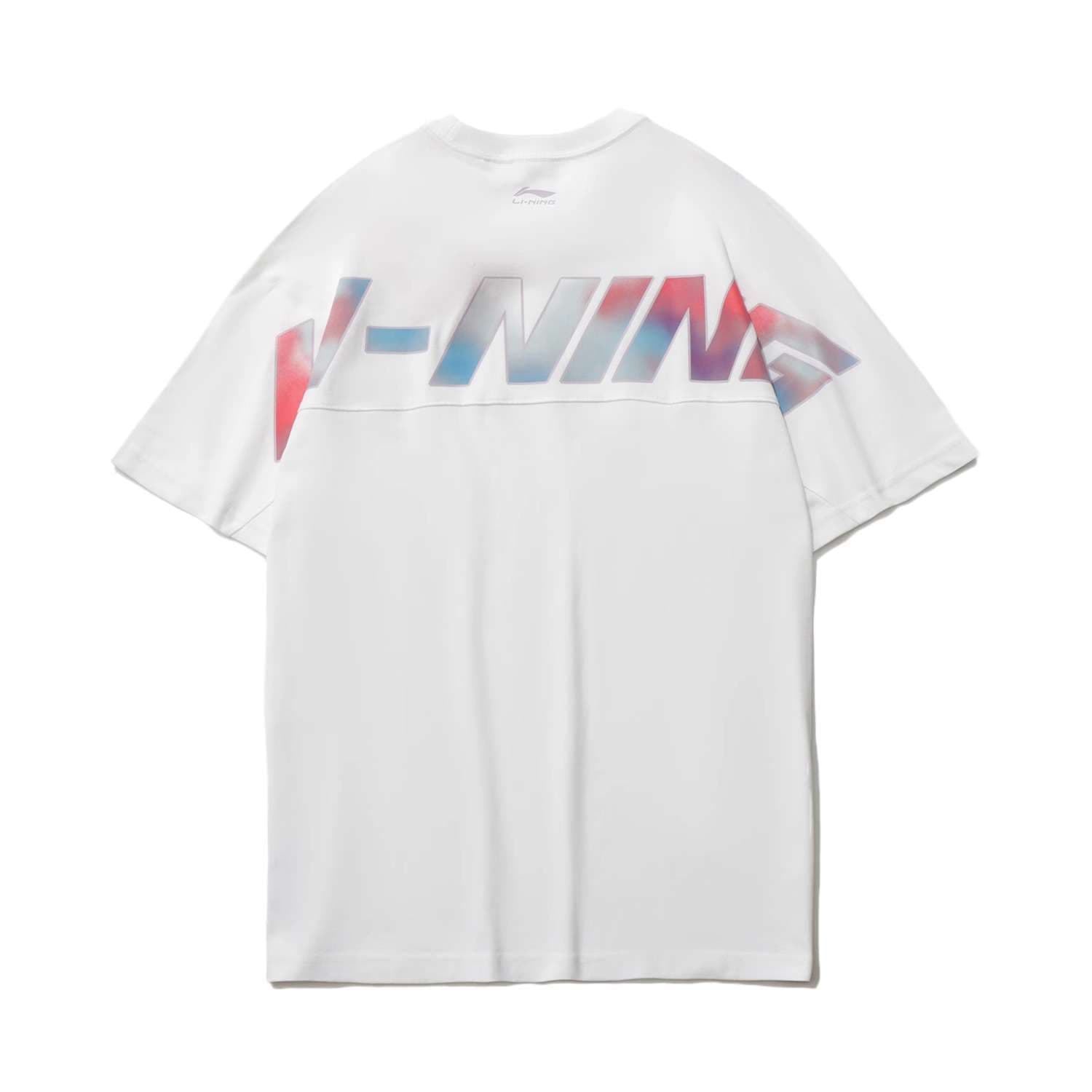 ストリートファッション ストリート系スポーティーロゴTシャツ