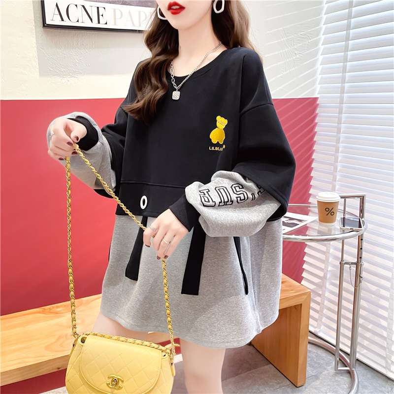 ストリートファッション 重ね着風オーバーサイズスウェット