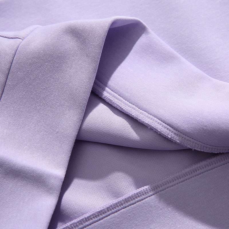 ストリートファッション シンプルロゴ入りゆったりパーカー