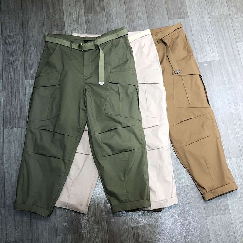 ストリートファッション ミリタリーテイスト ワイドカーゴパンツ