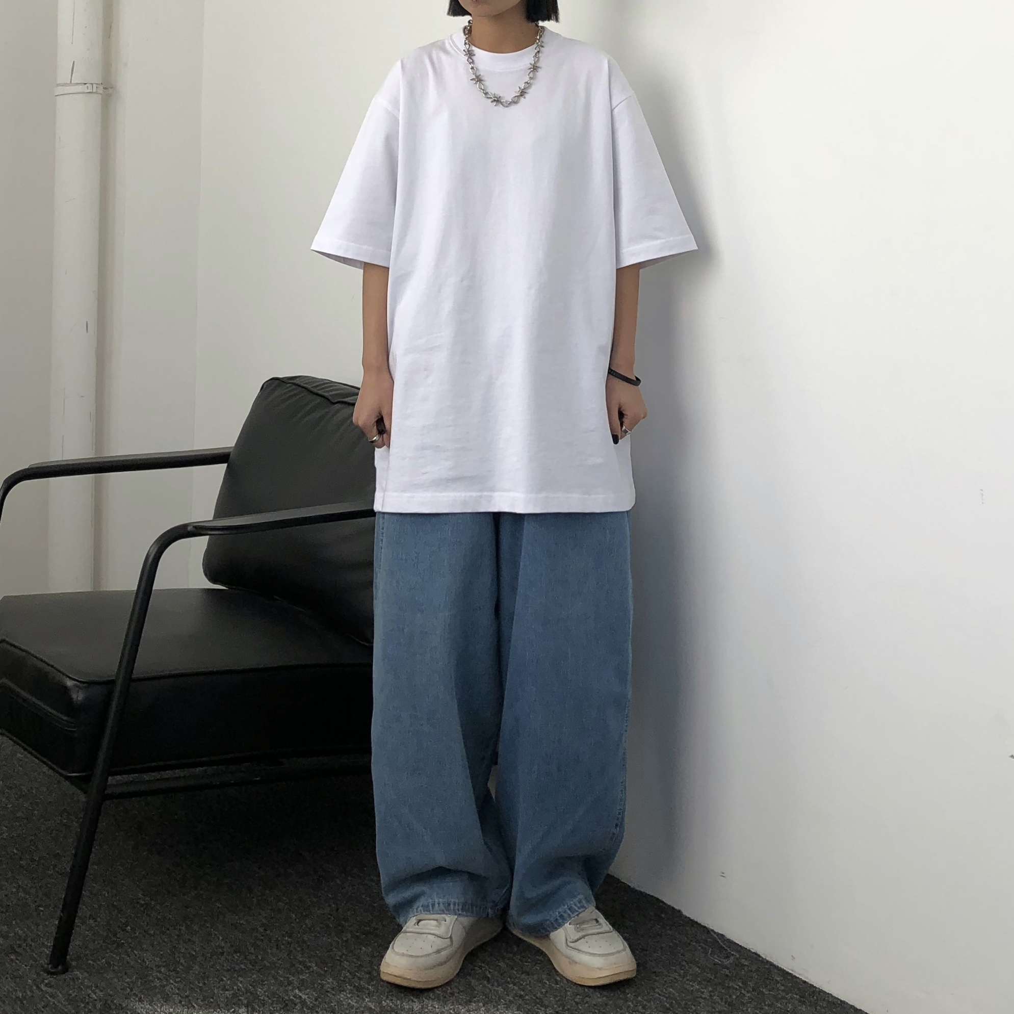 ストリートファッション オーバーサイズ ワイドデニムパンツ