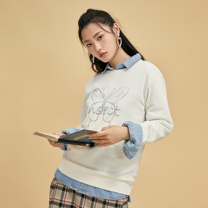 ストリートファッションパーカー 蝶々刺繍入りレイヤード風トレーナー