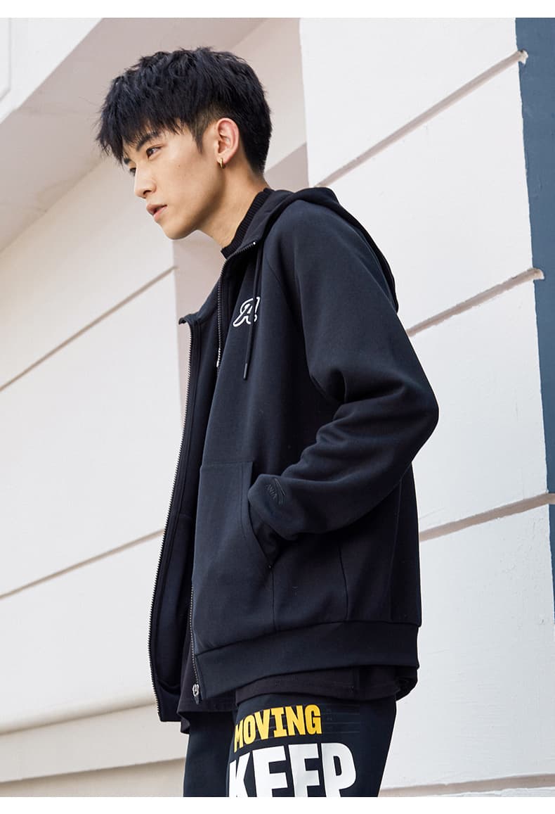 ストリートファッション 都市型ジップアップフーディー
